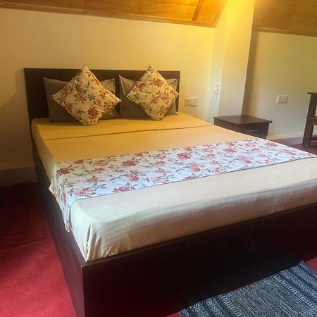 Steps Garden Resort Negombo Exterior photo