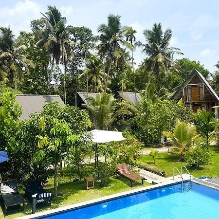 Steps Garden Resort Negombo Exterior photo