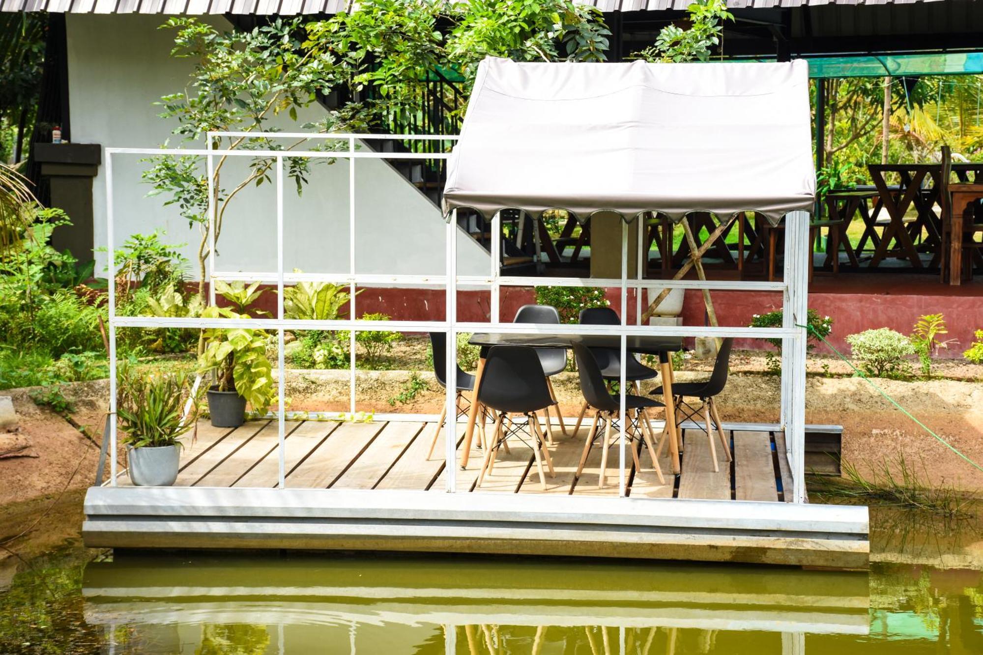 Steps Garden Resort Negombo Exterior photo