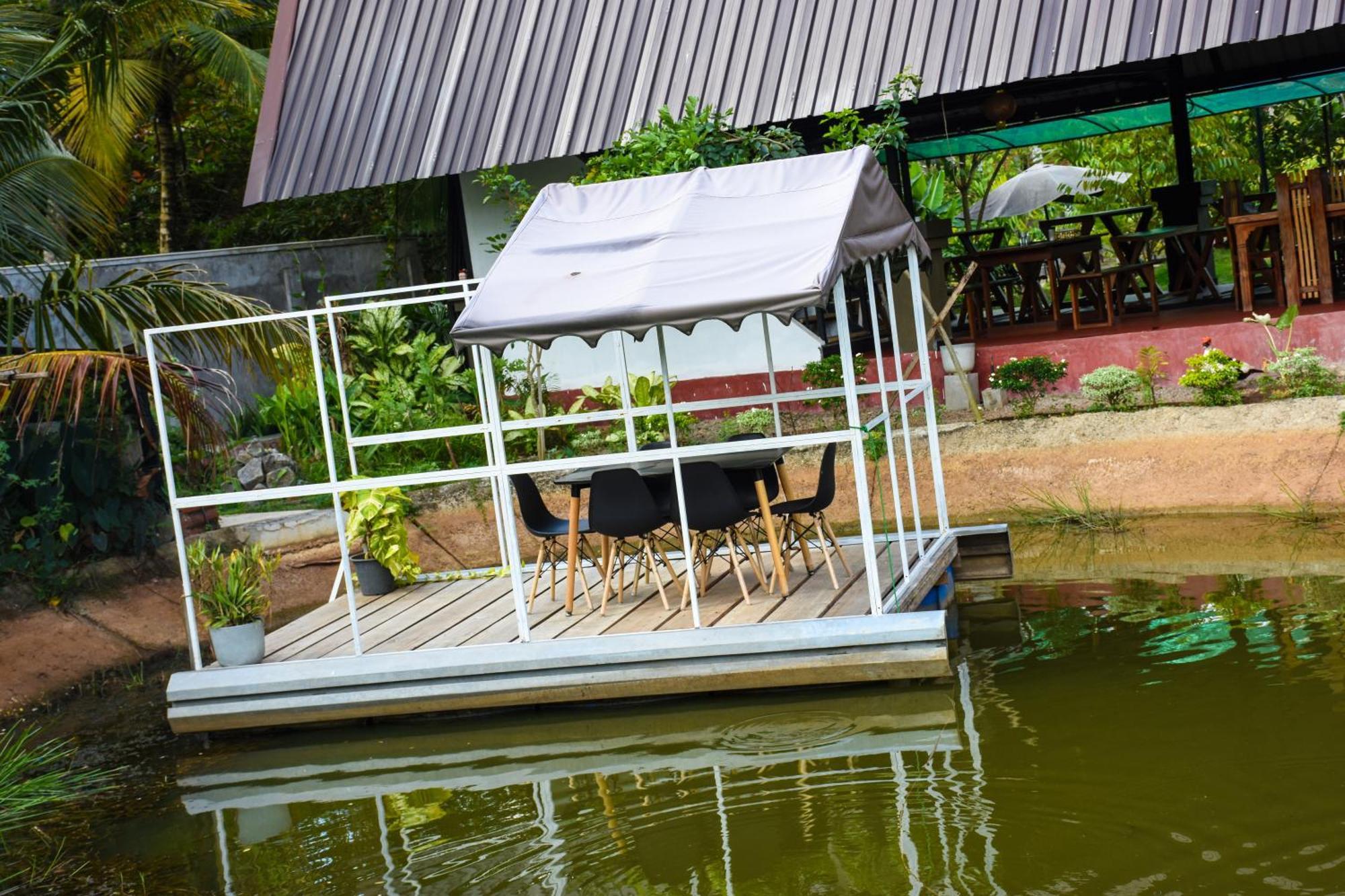 Steps Garden Resort Negombo Exterior photo