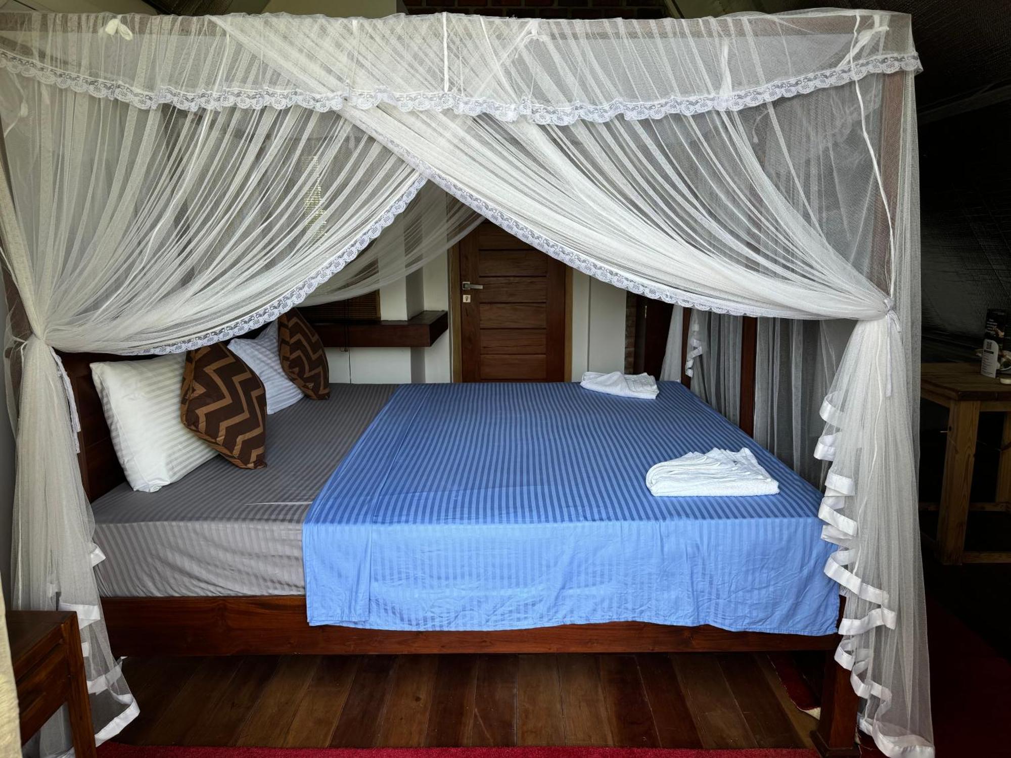 Steps Garden Resort Negombo Exterior photo
