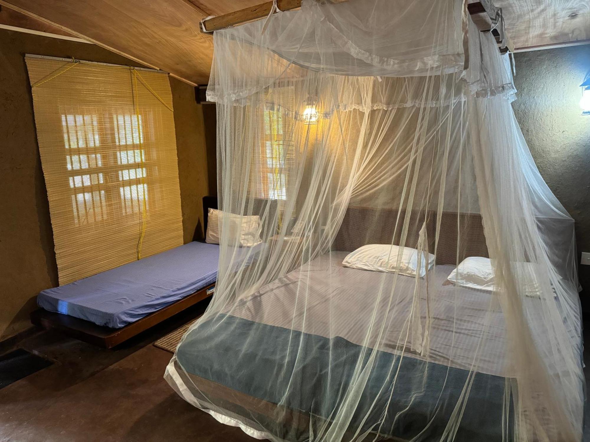 Steps Garden Resort Negombo Exterior photo