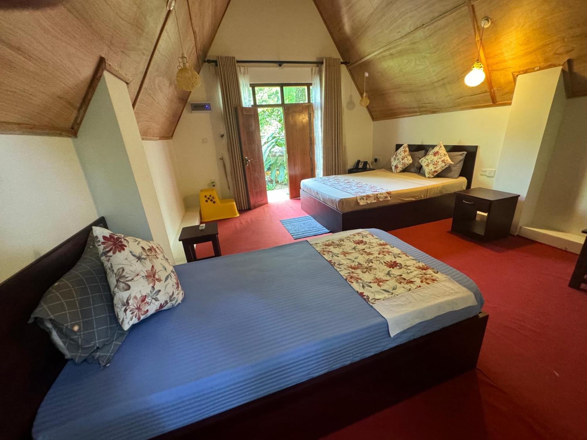 Steps Garden Resort Negombo Exterior photo